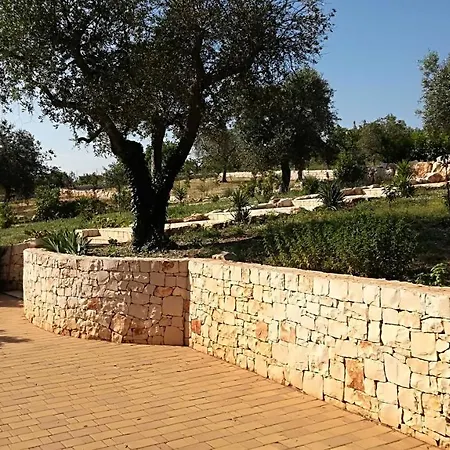 Eremo Del Dotto 4* Alberobello